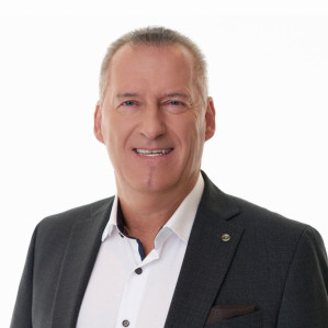 Rudolf Zeller 23-299x299.jpg