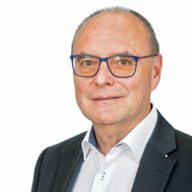 Josef Sattler 3-281x281.jpg